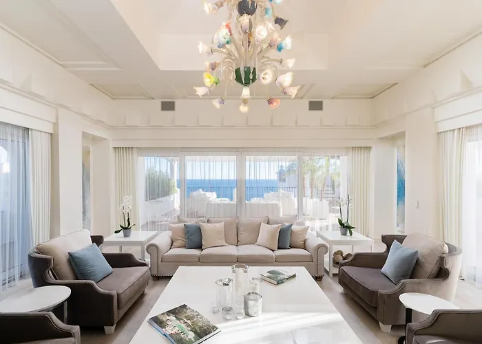Penthouse Apartment